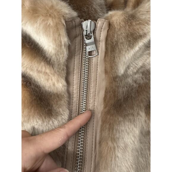 Armani Exchange Faux Fur Front Winter 2015 Sweater Vest Glam Regency Old Money M - Picture 6 of 8